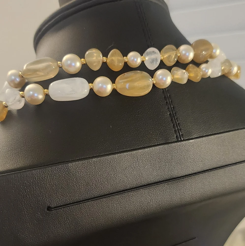 Elegant Pearl and Gold Beaded Necklace, 22.5